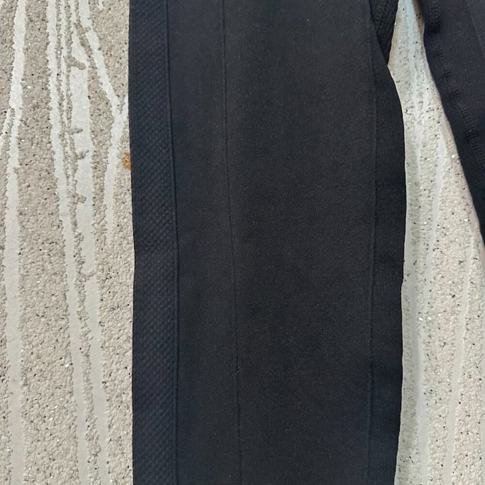 HOMMA Black High Waist Stretch Leggings with Textured Panels - Picture 5 of 10